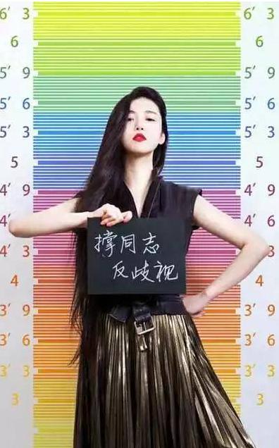 ����Է����������� ����Է�ֲ�������Ƭ