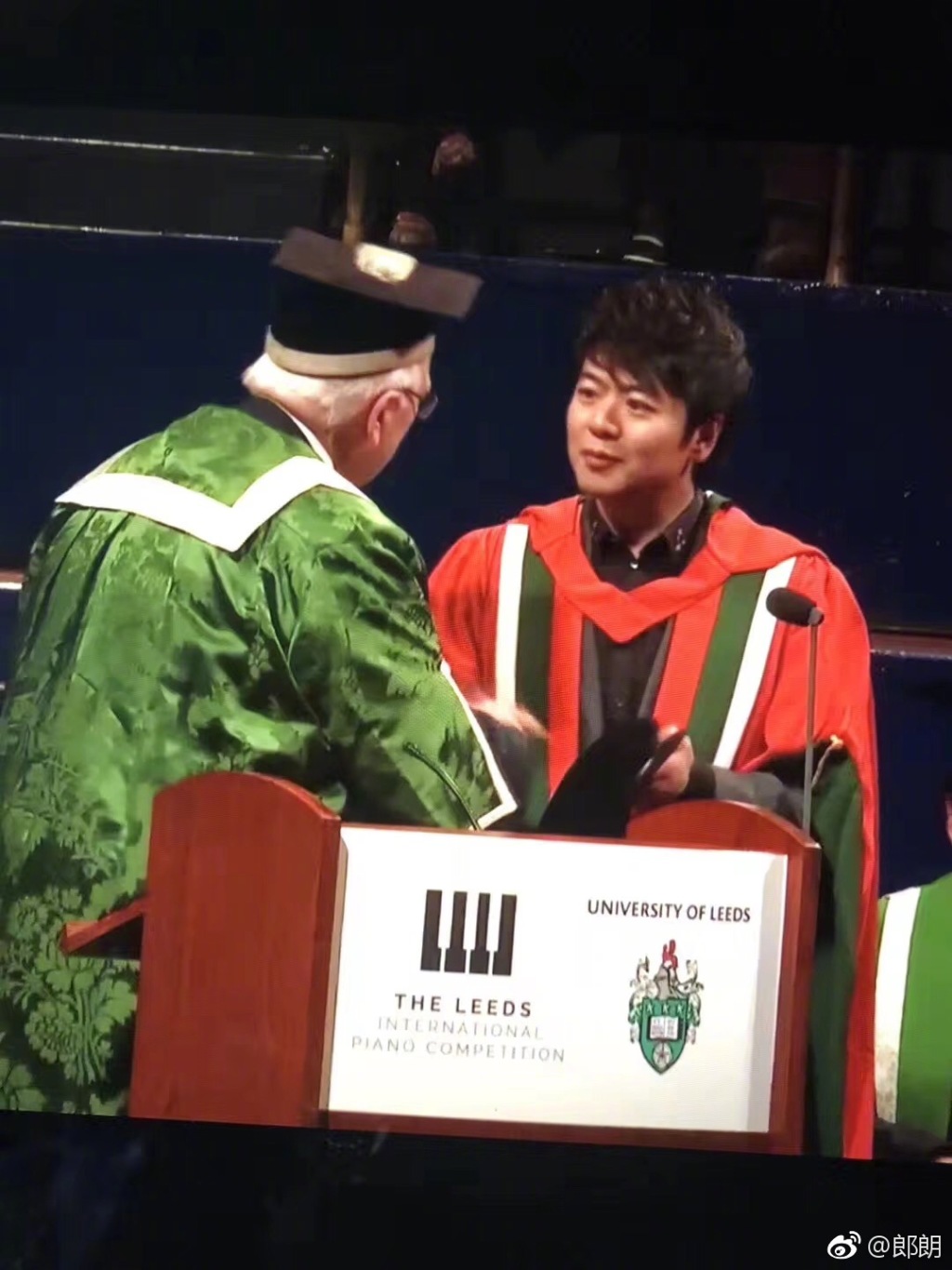 郎朗为什么是世界级的 外国人怎么评价朗朗的水平