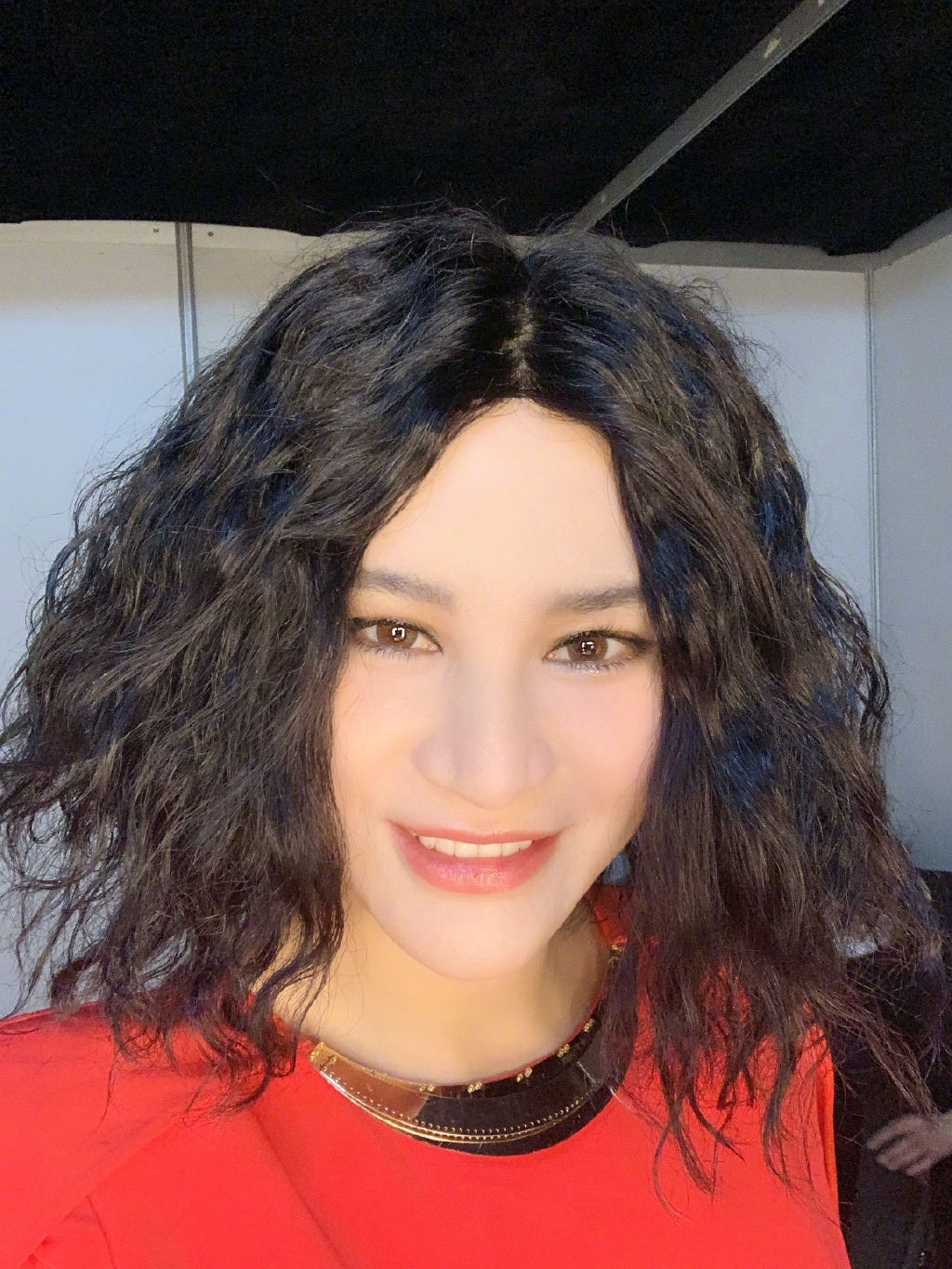 �������˭ ������Ǻڽ���ϰ�