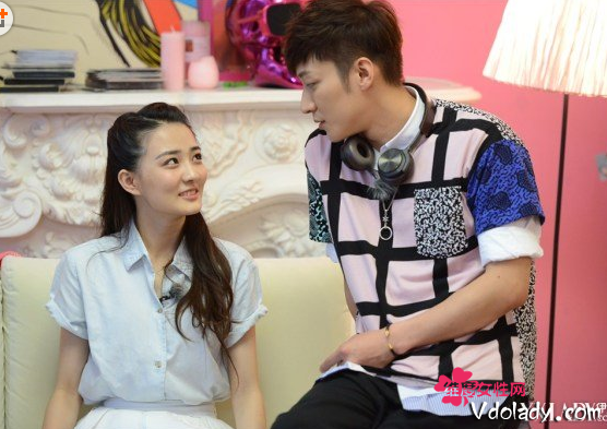 �������ٳ�������� ��贺���������ʲô��ϵ