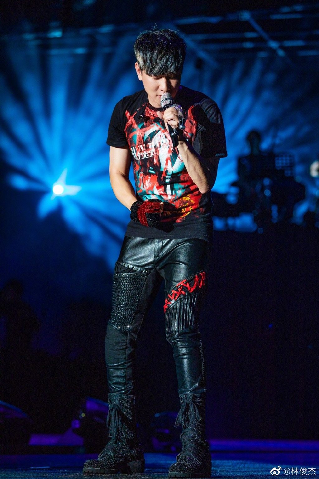 �ֿ����ݳ�����;�������� ����ҳ�Ϊʥ��