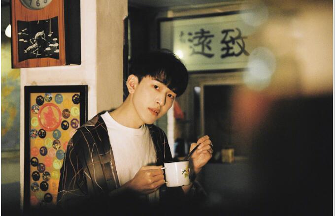 �״����ͬ־�� ������Ů����˭