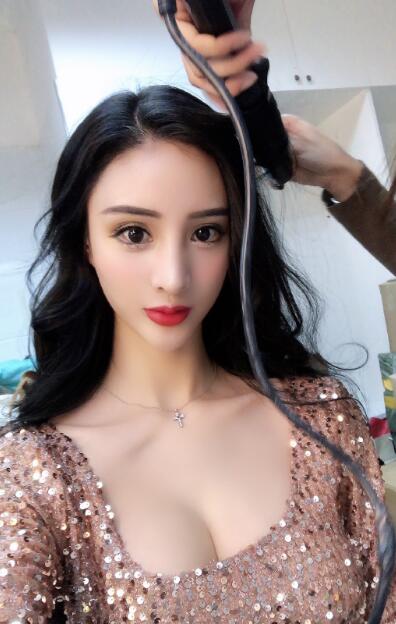 �ⴺ������һ������Ķ���� ����ʵ���߶���