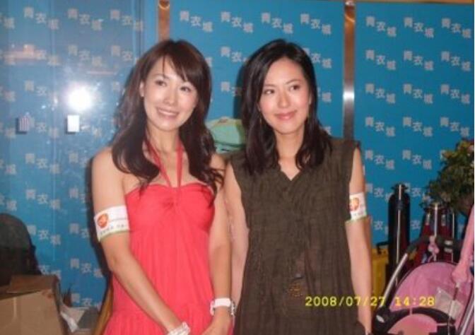 ��ʫӽ����ʫ�϶Ա��� ��Ϊʲô����Ϊ������Ů��