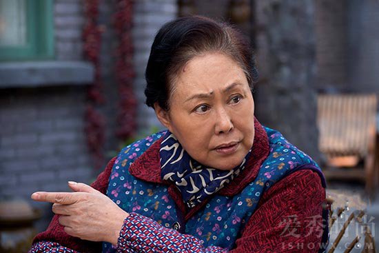 ˹�ٸ���Ϊʲô����ʿ���� С˹�ٸ��޸�˹�ٸ�����ʲô��ϵ