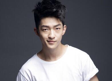 ��������������� ������Ů������˭