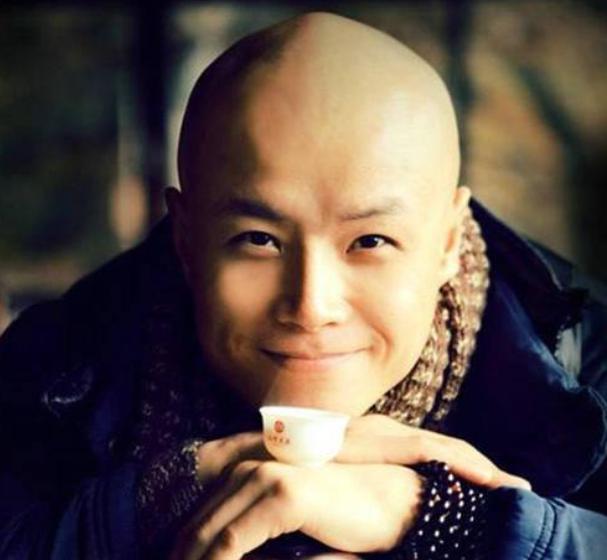 �ּ���ͷ������Ƭʲô�� ���м�������