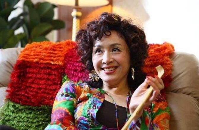 �Ӻ���Ϊʲô����Ͱư �Ӻ������ɷ���˭