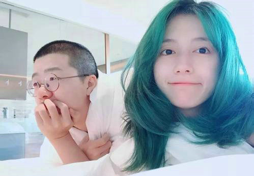 ����ź�β���ư��¼���ô���� ��β���Ա�����ô����