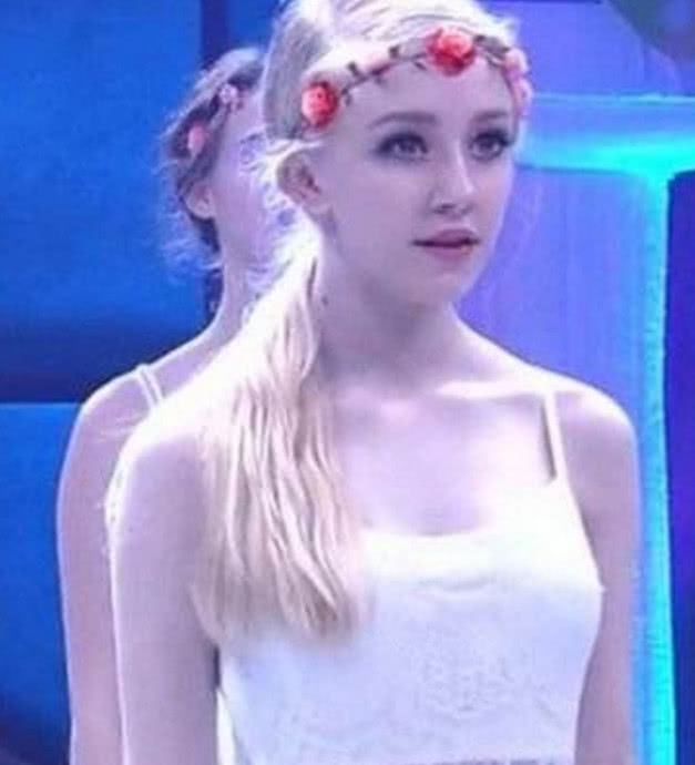 �����������һ��ʹ��Ů��Ƭ �����ĵ�����ʹʲô����