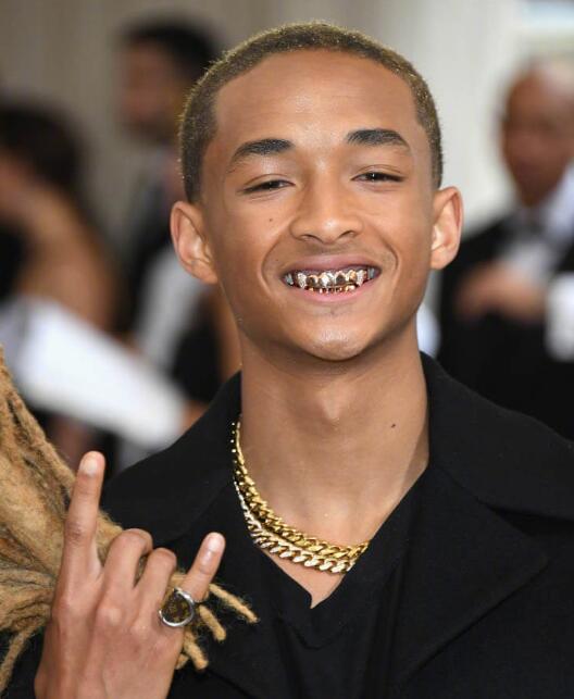 贾登史密斯女友是谁 女友sarah是一位模特