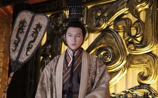 ���ĵ۵�ĸ������׷��?���ĵ��������Ů����˭