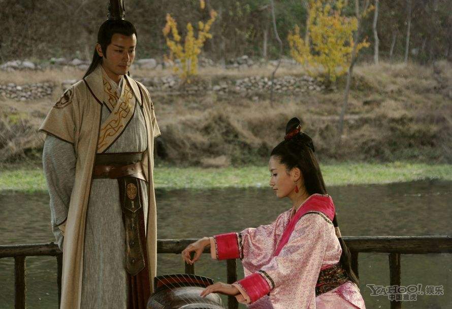 ���ĵ۵�ĸ������׷��?���ĵ��������Ů����˭