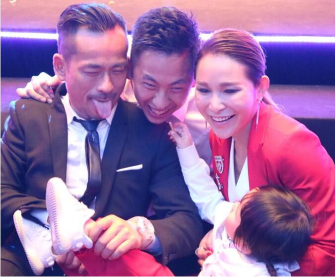 �ܰغ�Ϊʲô�б�̥�����ȱ��� ����ϴ�׻���ʲô��ϵ