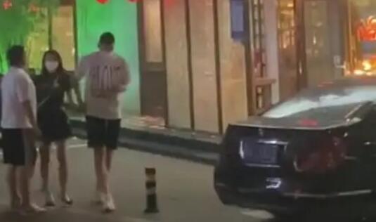 ���ú����ų�¶Ϊʲô���ԭ�� ��¶��Ƭ