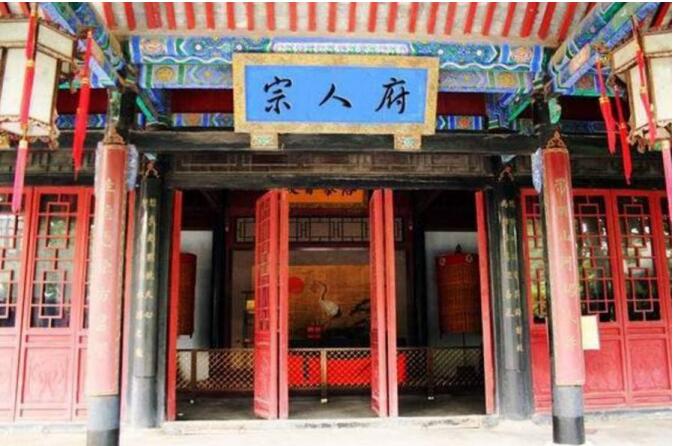 �峯��Ȧ�������˸��Ļ�����ʲô���� ���˸������ڵ�����