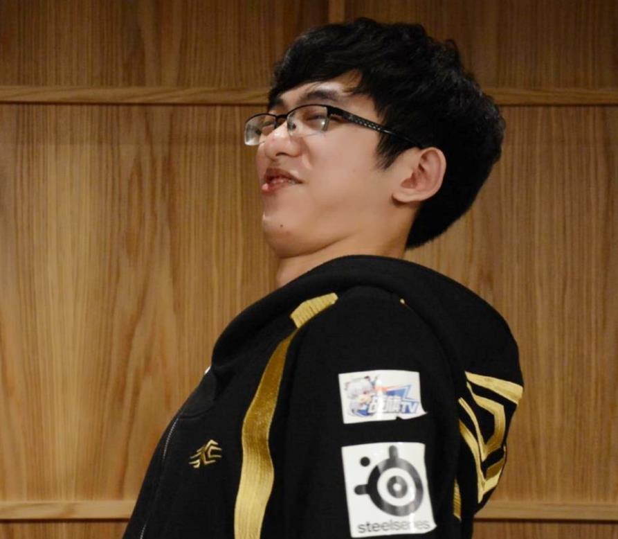 圣枪哥个人资料简介 圣枪哥为啥叫圣枪哥