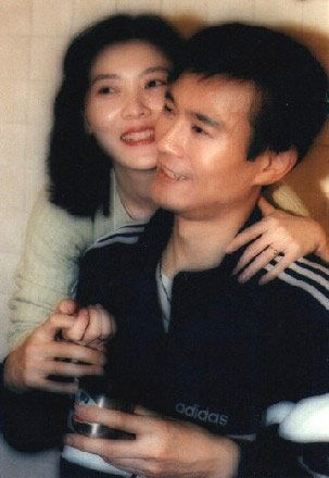 官晶华年轻时候的照片组图 郑少秋第二老婆官晶华家庭背景