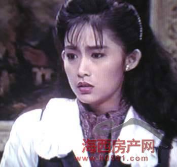 官晶华年轻时候的照片组图 郑少秋第二老婆官晶华家庭背景