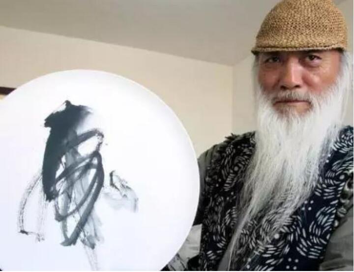 �ڳлݵĹ����ж�� �ڳл�Ϊʲô�ǽ�ʥʲô��λ