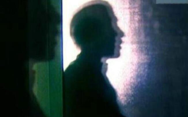 ͨ���˿��������¼� �����¼������౻�ƽ�