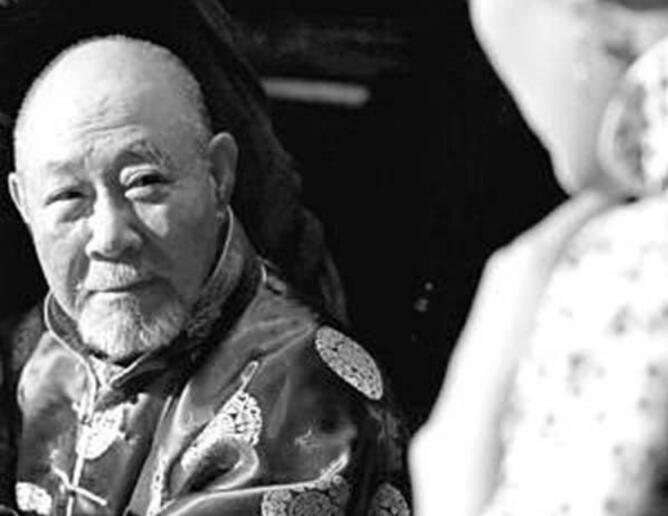 ���Ľ��䲻��˫��̥���ǲ�һ���� �������Ľ��丸�׷ֱ���˭