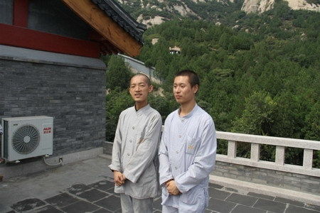 ������������������Ƭ ������Ϊʲô���Ƹ�¼ȡ