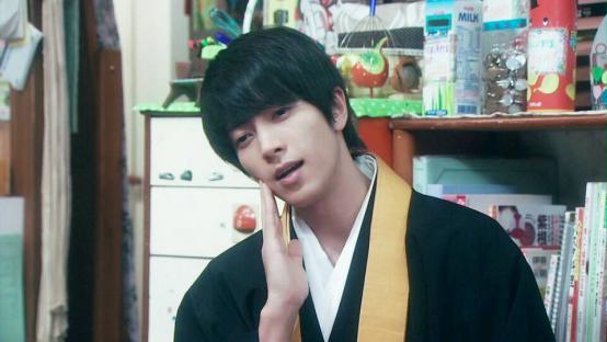 ɽ���Ǿ���ô���˸��� �͹����Ҳ�Ĺ�ϵһֱŪ������