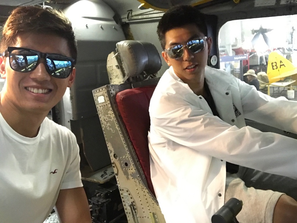 闫子贝和孙杨比谁游的更快 闫子贝好帅照片