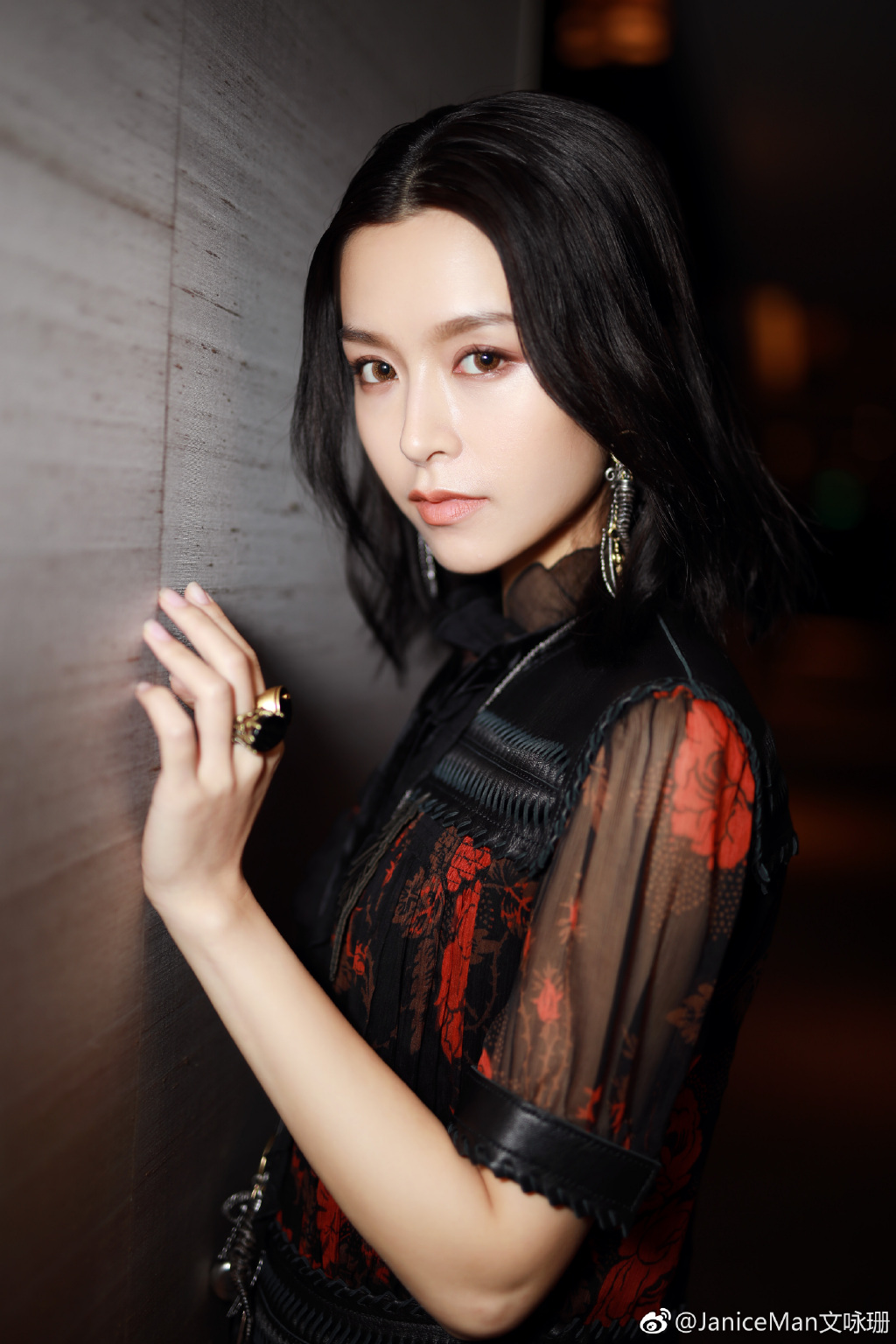 ��ӽɺΪʲô����Ů ��������ӽɺʲô��ϵ