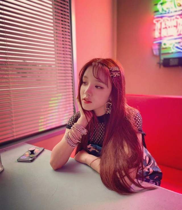 ֣����������������� �������Ȧ��Ů����