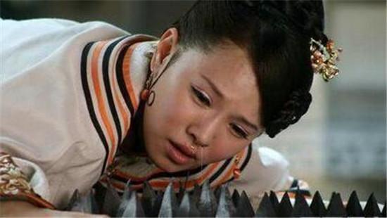 古代酷刑笑刑是怎么执行的 中国古代皇帝发明的酷刑有哪些