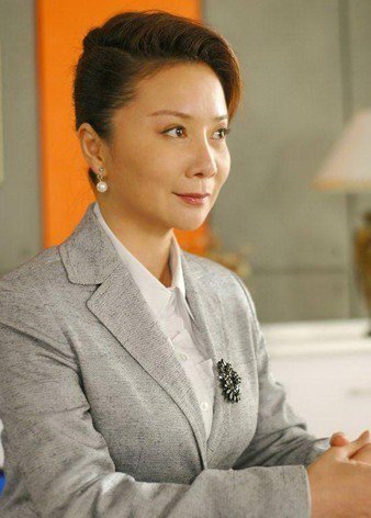 丁秋星和蔡明几个孩子 蔡明母亲田华照片