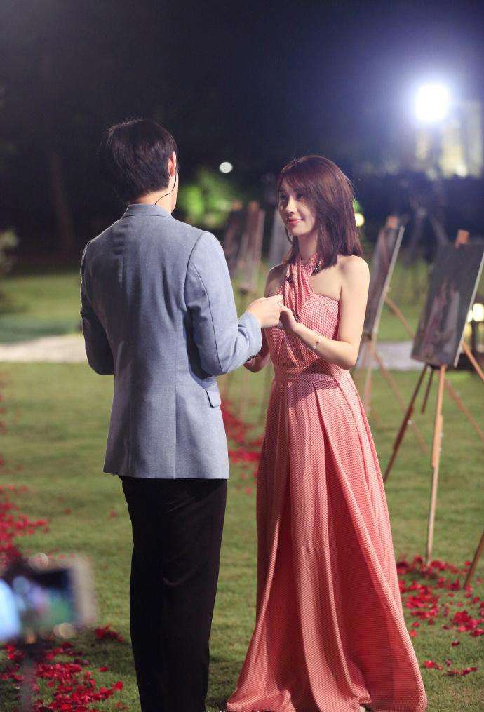 为什么说金希澈不好惹 金希澈和李菲儿有没有在一起