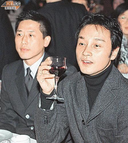 �Ź��ٺ�ͬ�������ƺ׵�˭�ǹ� �ƺ׵µ�����������