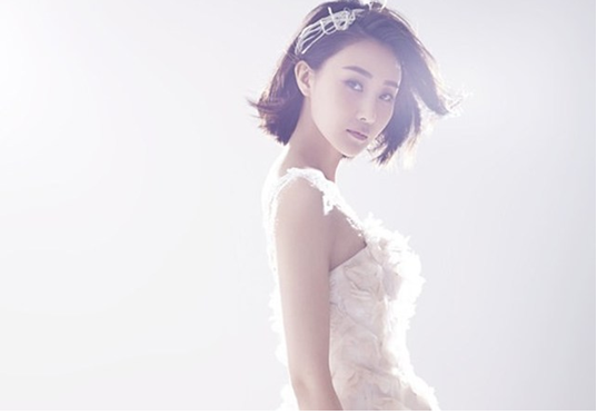 ������߶�д����Ƭ �����ǳ�����Ů����