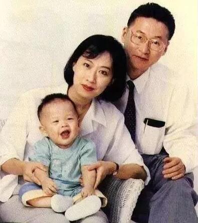 ��С������ʱ�����Ƭ ��С�Ͷ����ô��