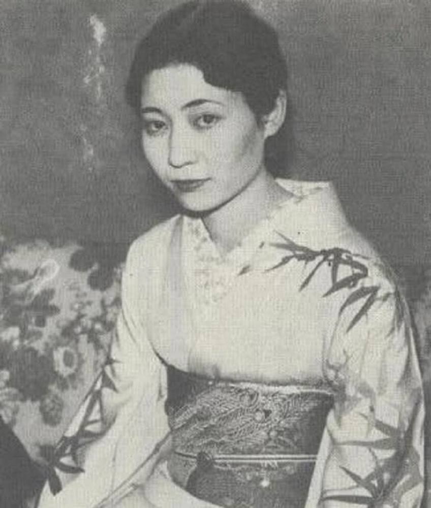 嵯峨浩和天皇的关系 嵯峨浩为什么讨厌日本