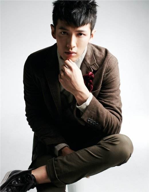 柯震东的女友 他有没有女朋友呢