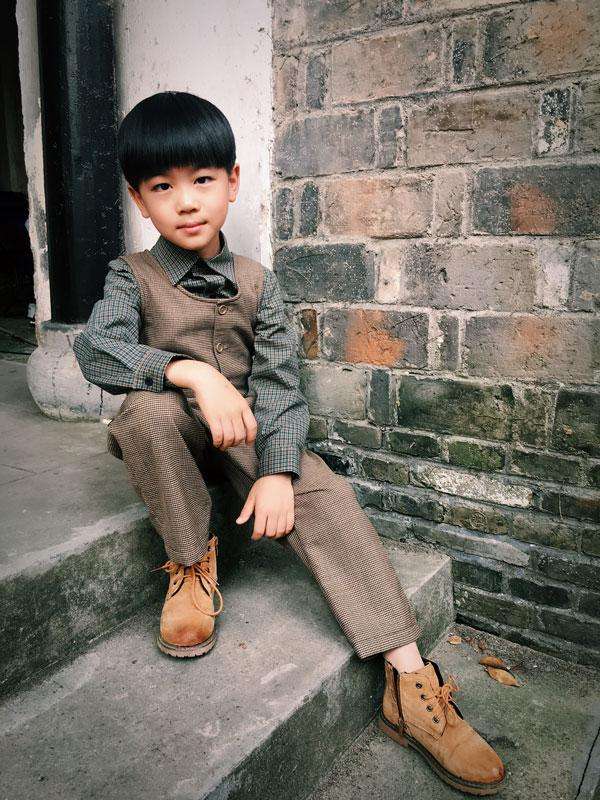 ��Ǿޱ��������ĺ�����˭�� �����ƽ��˭�ĺ���