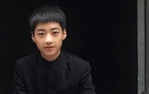 ��Ǿޱ��������ĺ�����˭�� �����ƽ��˭�ĺ���