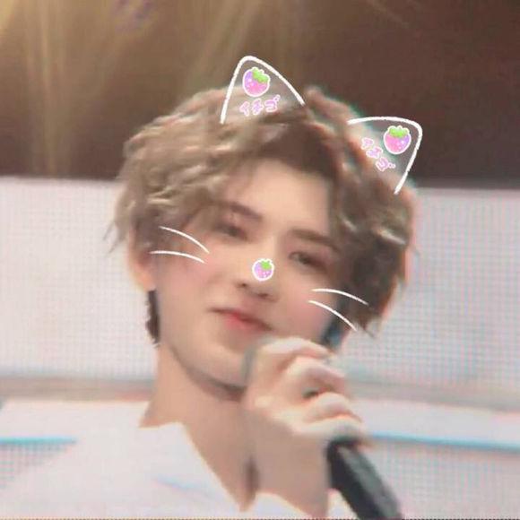 ���ԣ�������Ϊʲô�в̻ƽ𡢲̰���С����august��ikun������