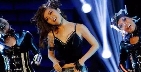 �������Ը�����ͼƬ ���������Ǹ���¶����