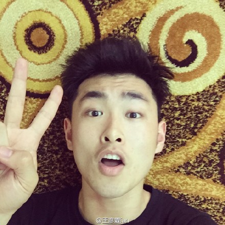 ������Ů���ѽ�ʲô���� ͸¶�Լ���ֳ�������