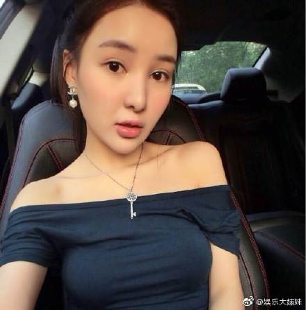 ������Ĺ�������Ƭ���� ���˸���ǰ��������