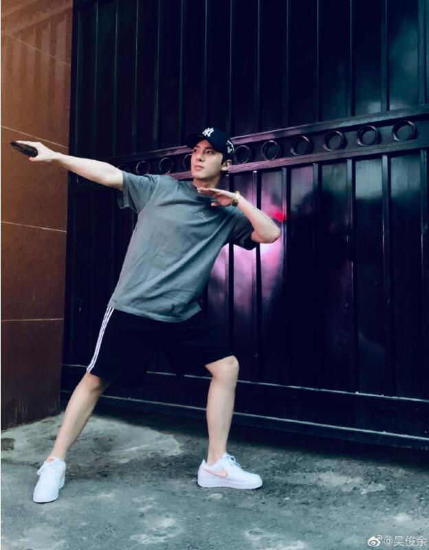 �⿡�������G�� ����״���Ϊʲô����