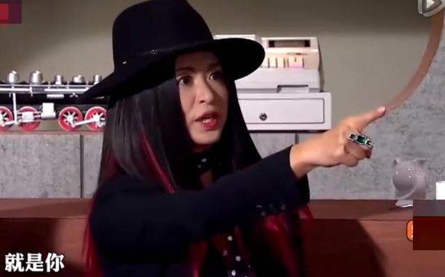 ��ӢΪʲô������������ ���Ƿ�����Ӣ����һ��