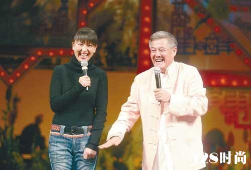 ��ѧ���м��λ�ʷ�����Ϲ� ���Ǳ�ɽ��ý����Ա��