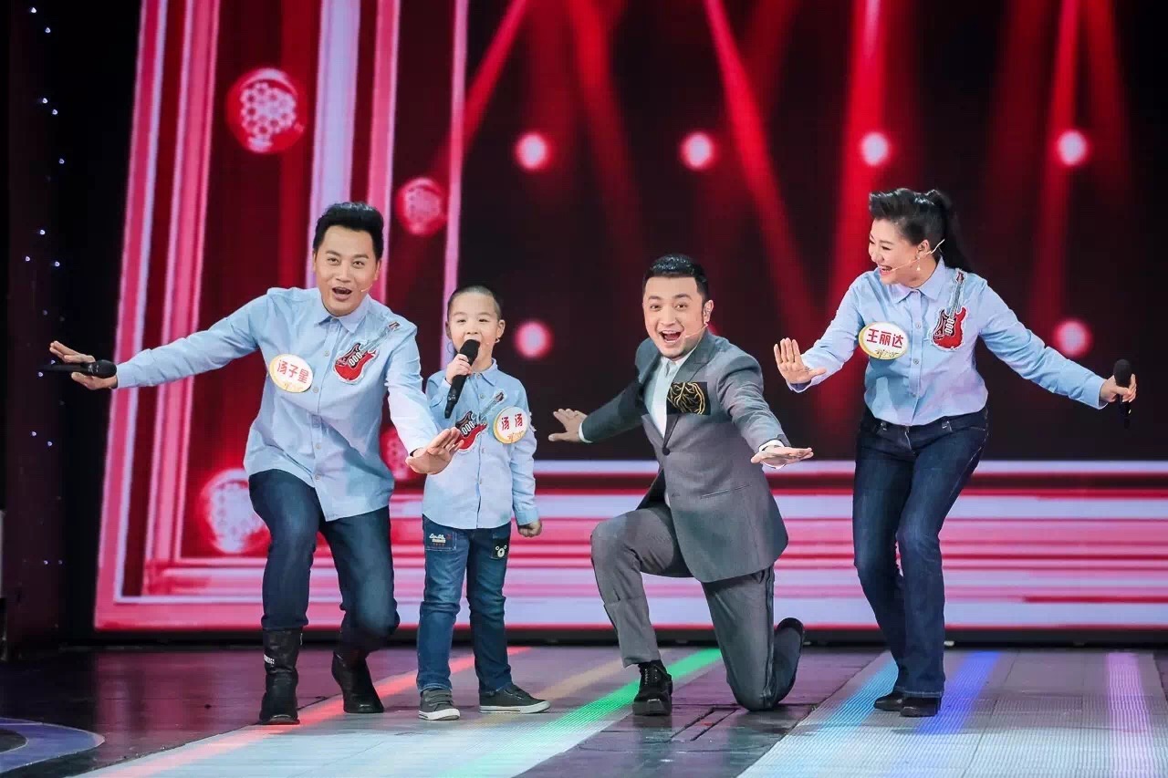 �����������ǶԳ�������Ƶ ��������������Ƿ�����