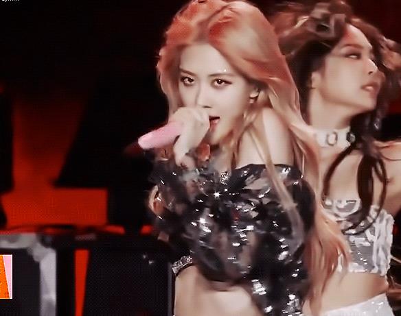 �Ӳ�Ӣ��lisa����������� �Ӳ�ӢΪʲô�а���Ұõ��